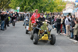 Départ et ambiance rue